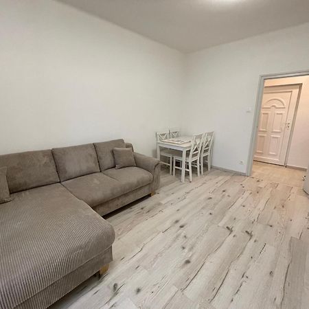 Malompark Apartman With Free Parking デブレツェン エクステリア 写真