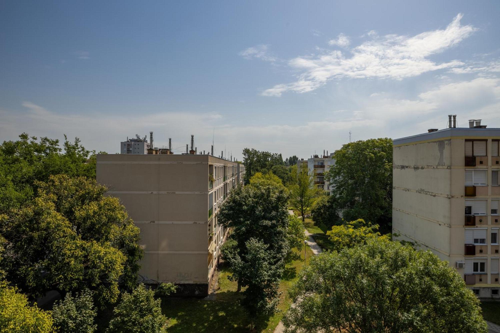 Malompark Apartman With Free Parking デブレツェン エクステリア 写真